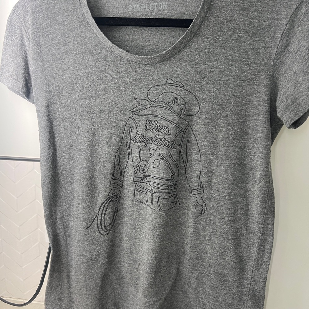 Gray Chris Stapleton Cowboy tee.